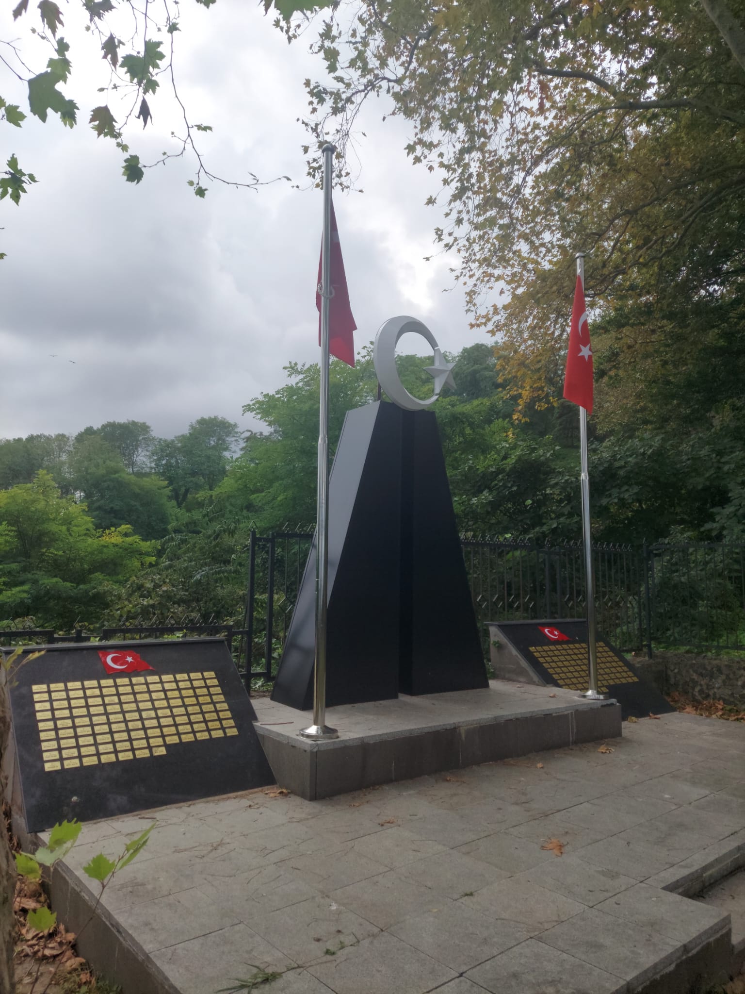 Giresun Şehitliği