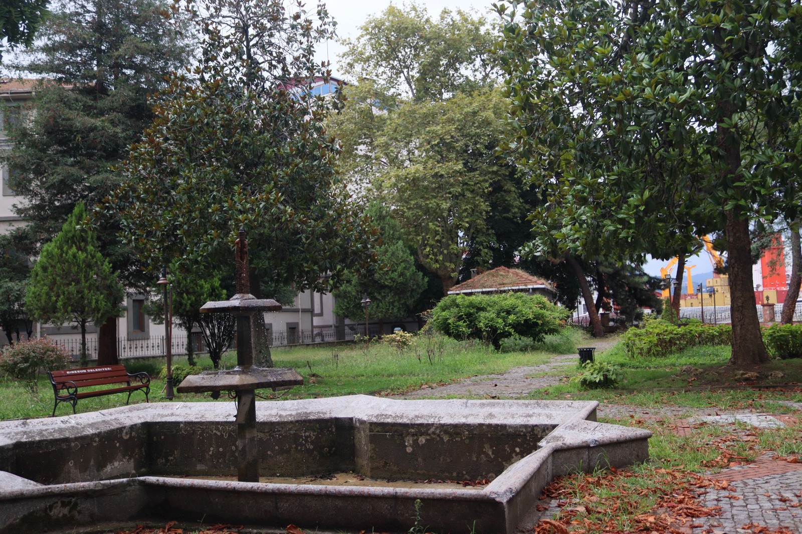 Taşbaşı Parkı