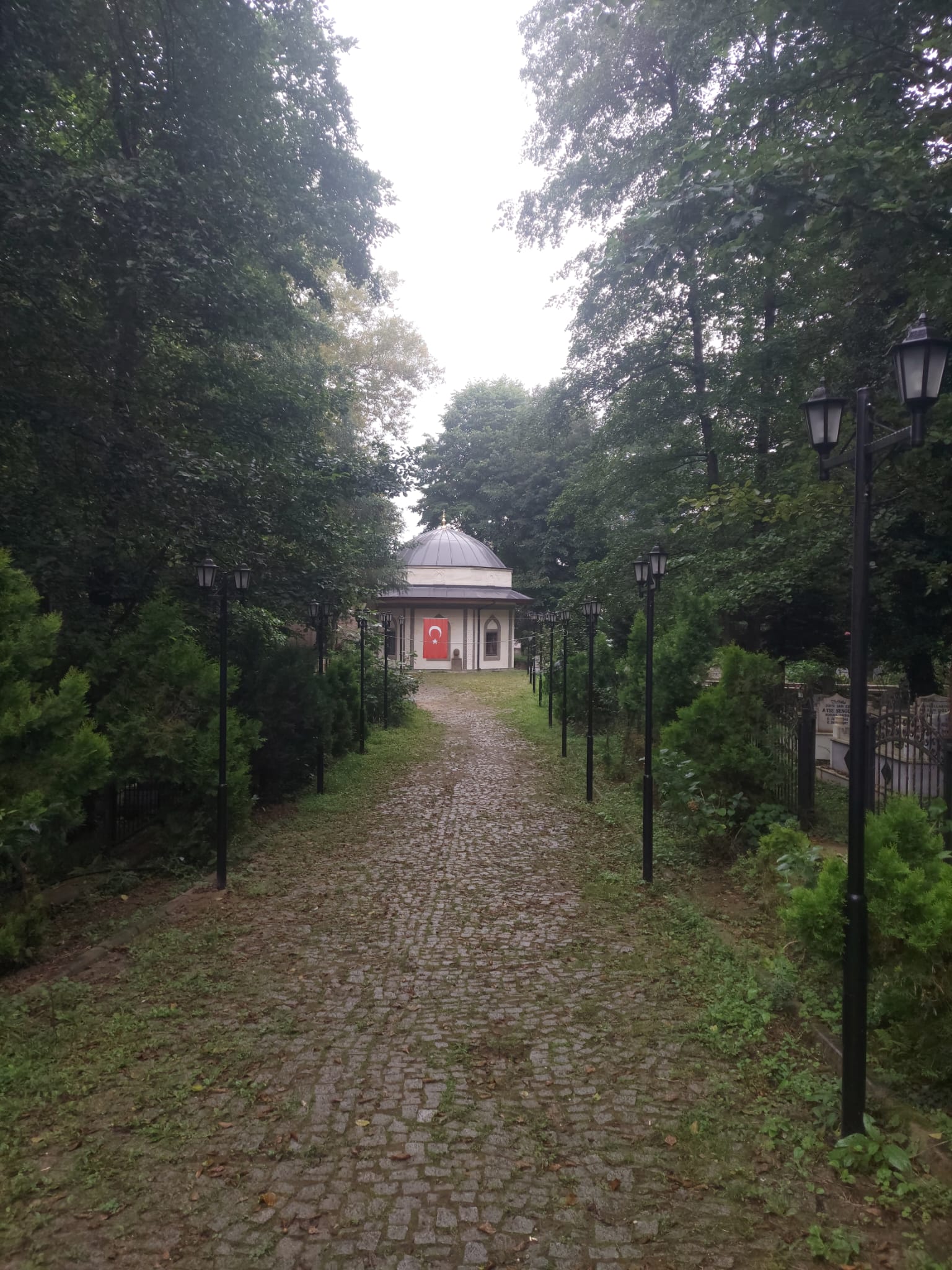 Şeyh İdris Türbesi ve Camii