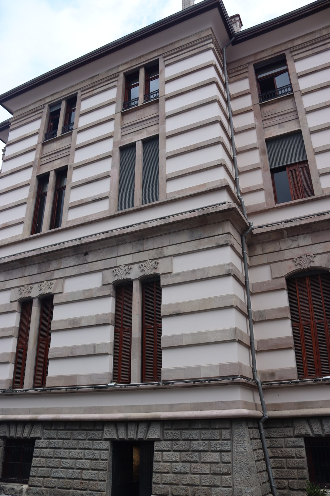Trabzon Müzesi (Kostaki Konağı)