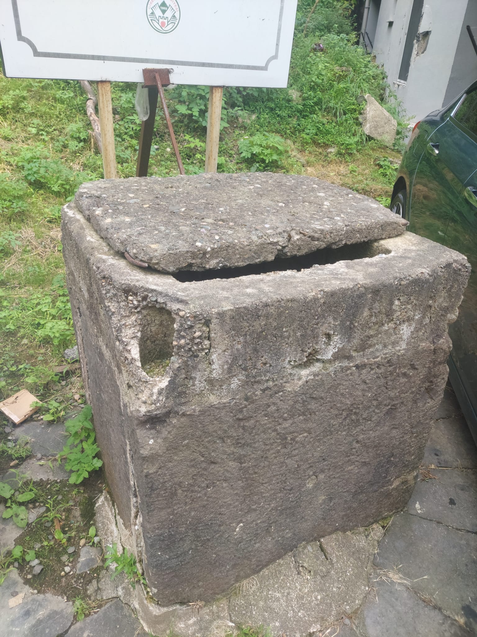 Kufalı Well