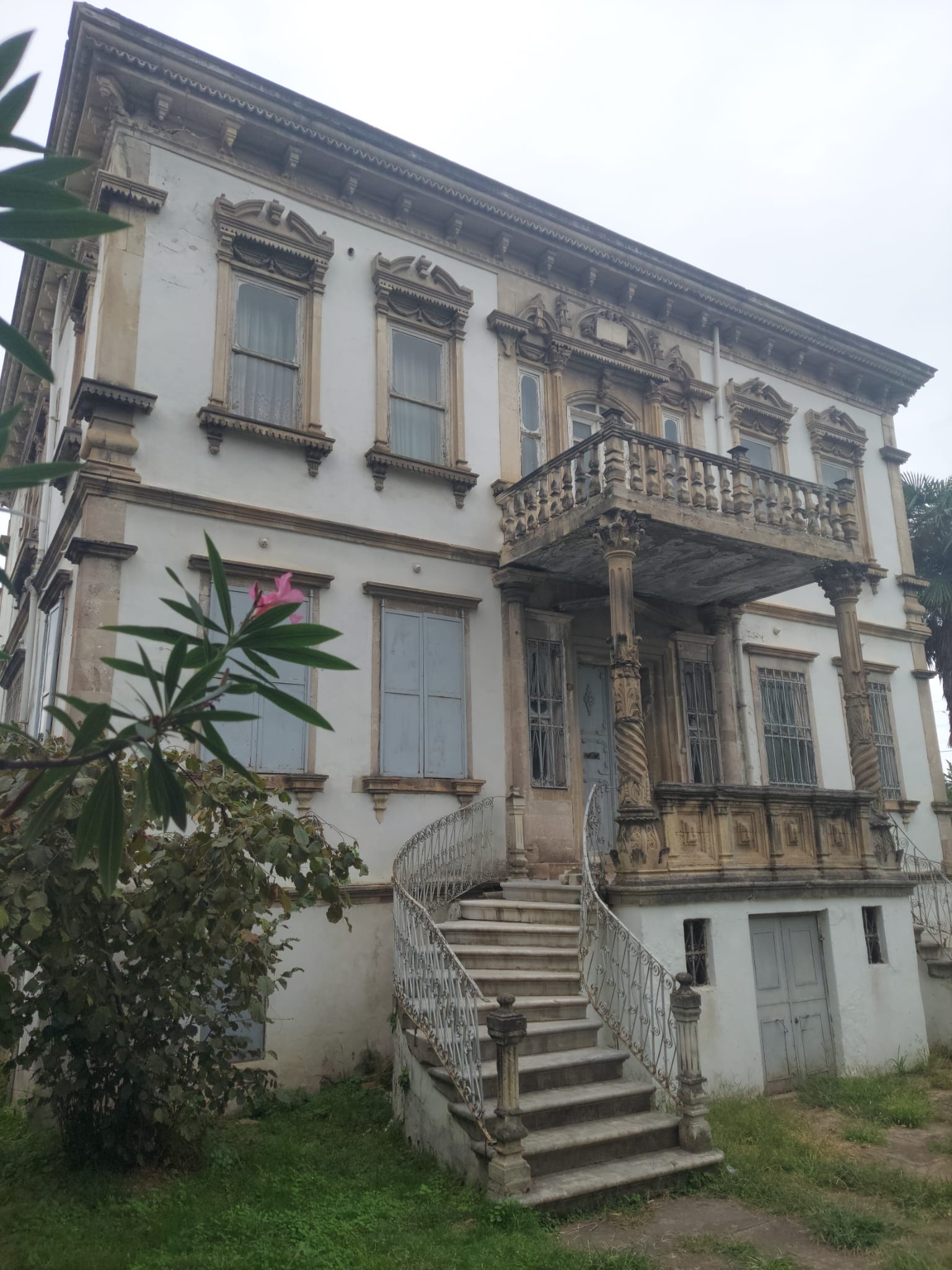Tiralizade Hasan Bey Mansion - Place cover image